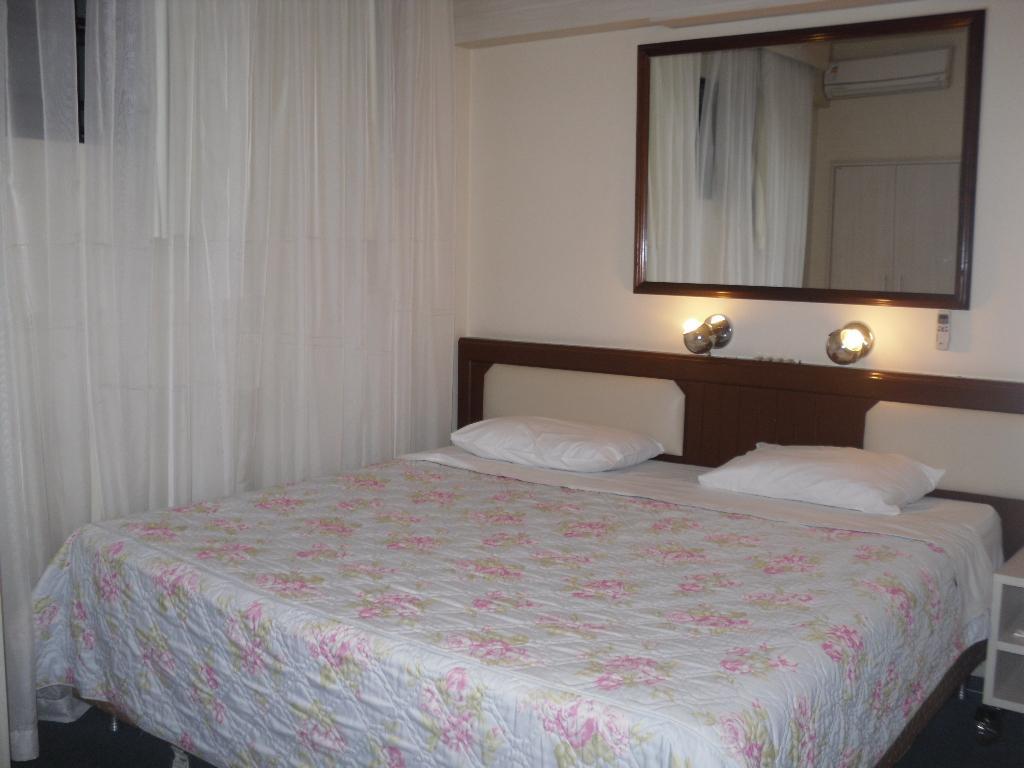 Cha Prime Curitiba Hotel Eksteriør billede