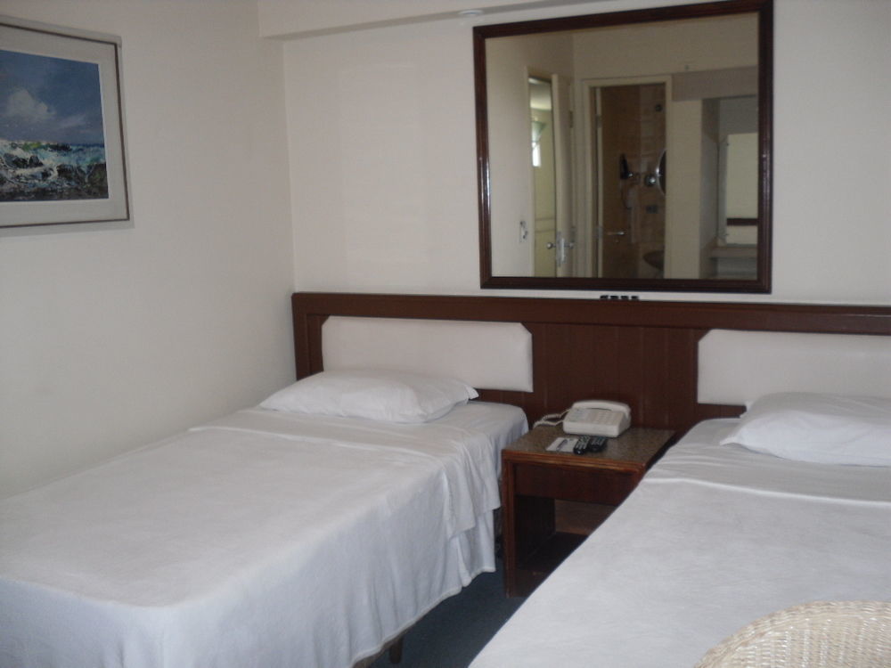 Cha Prime Curitiba Hotel Eksteriør billede
